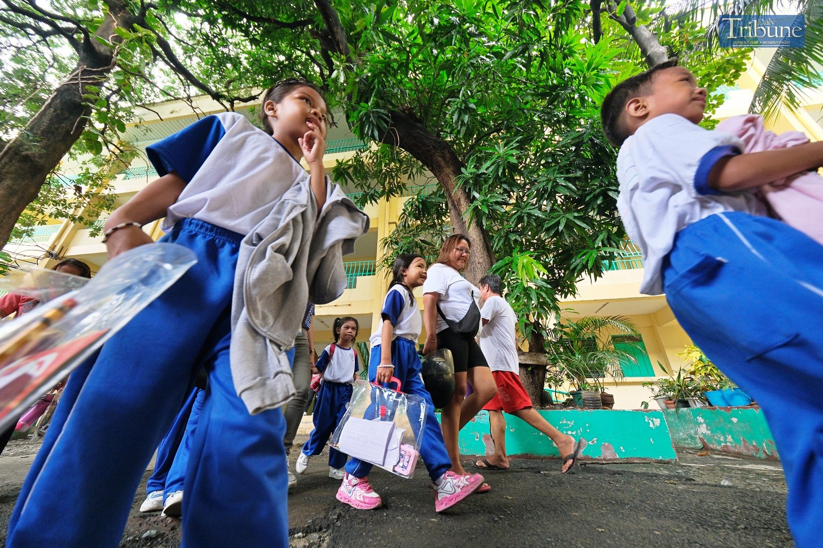 TRIBUNE-backtoschool-scenes